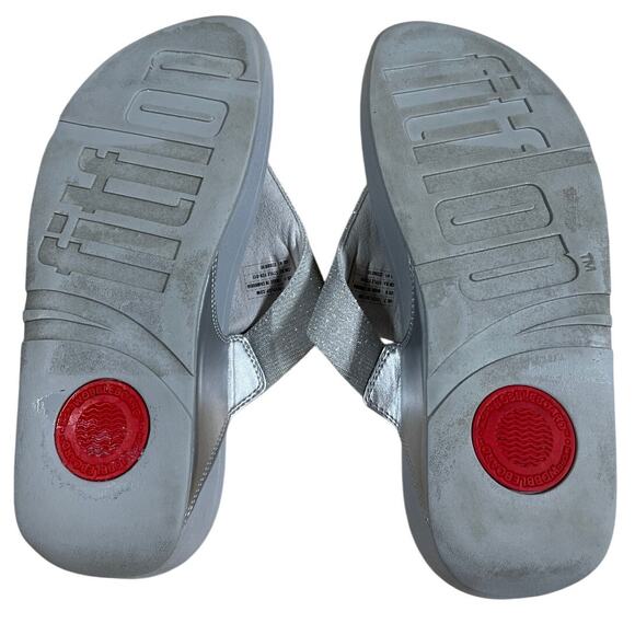 Fitflop Lulu Shimmerlux Thong Sandal Silver Women's Size 9 Excellent Condition - Picture 6 of 10